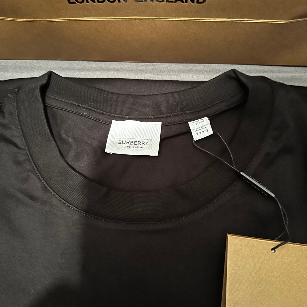 Burberry T Shirt